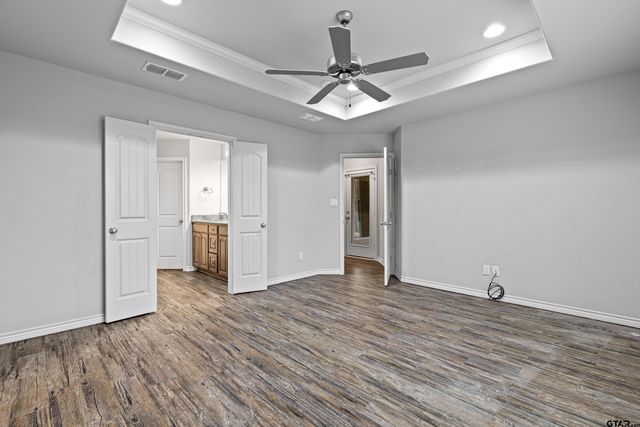 302 Collins Ave, Longview, TX 75605