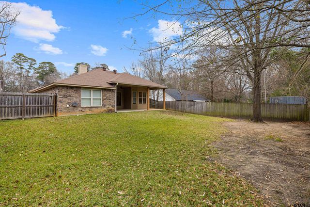 302 Collins Ave, Longview, TX 75605