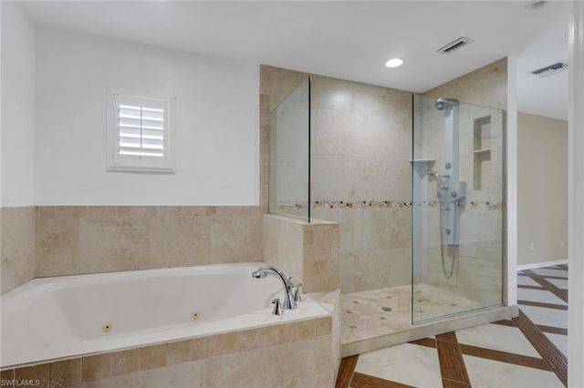 10450 Windsor WAY, Naples, FL 34109