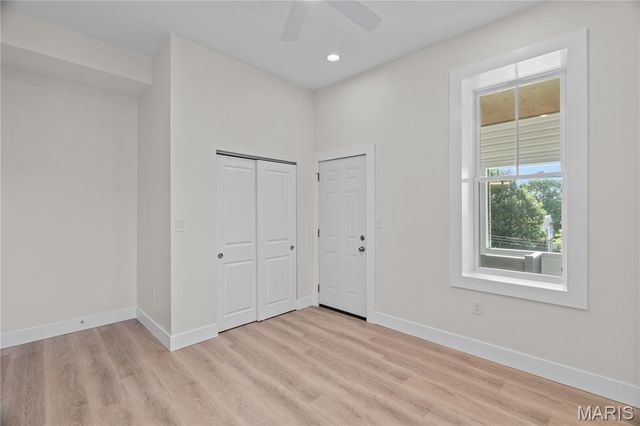 4138 Iowa Avenue, St Louis, MO 63118