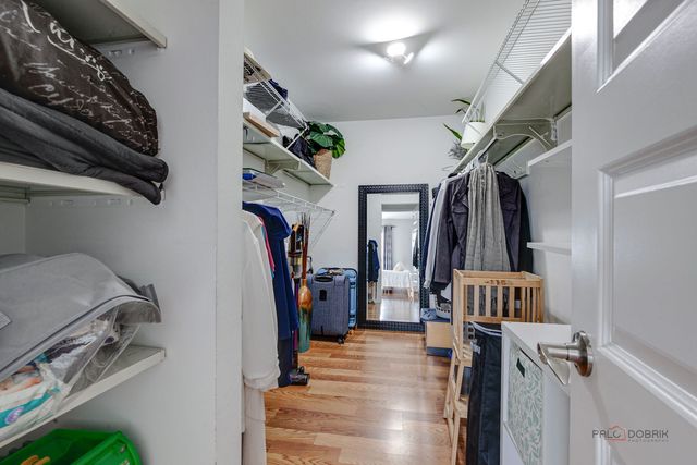 725 Limerick Lane 2D, Schaumburg, IL 60193