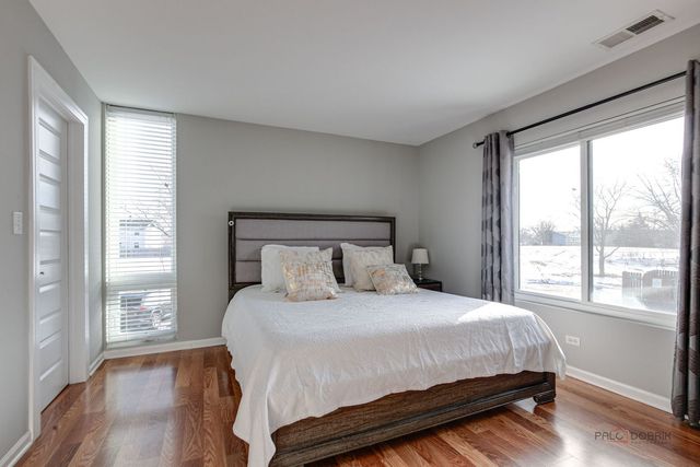 725 Limerick Lane 2D, Schaumburg, IL 60193