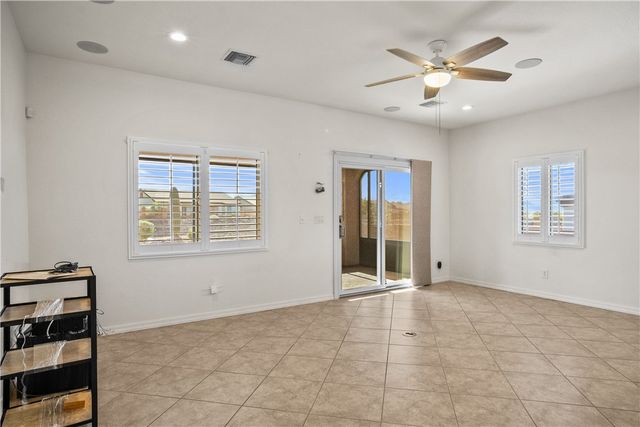 2648 Slide Mountain Loop, Bullhead City, AZ 86442