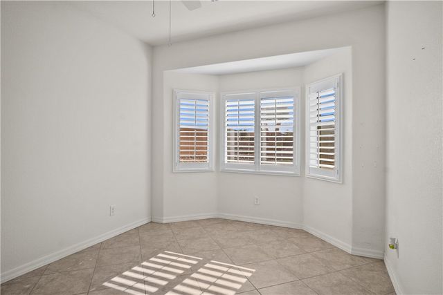 2648 Slide Mountain Loop, Bullhead City, AZ 86442