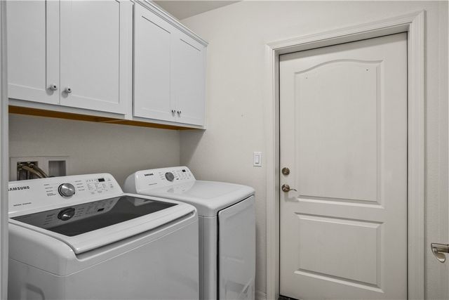 2648 Slide Mountain Loop, Bullhead City, AZ 86442