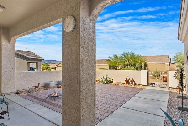 2648 Slide Mountain Loop, Bullhead City, AZ 86442