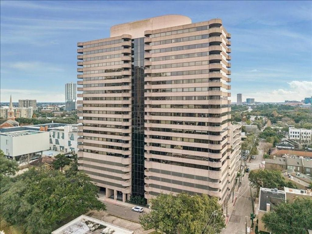 5000 Montrose Boulevard 6A, Houston, TX 77006