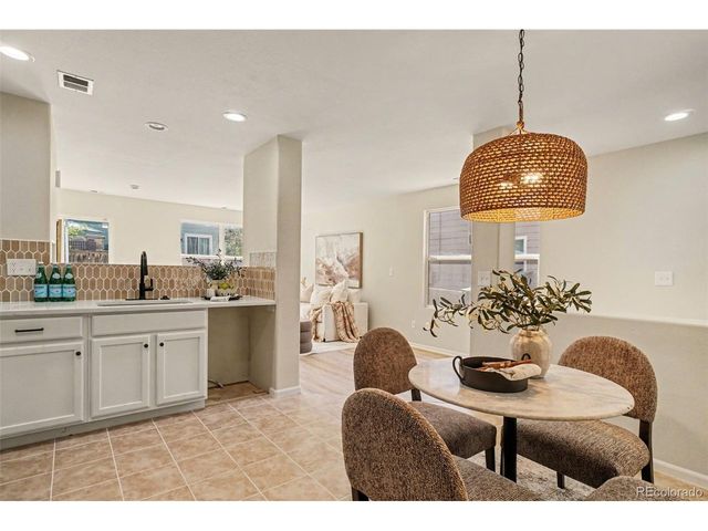 864 Mockingbird Ln, Brighton, CO 80601