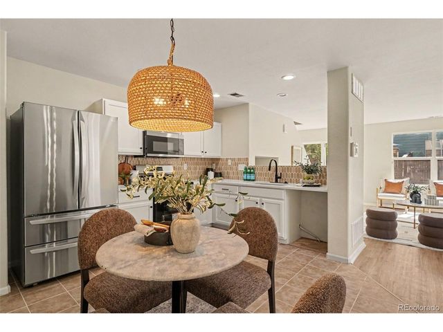 864 Mockingbird Ln, Brighton, CO 80601