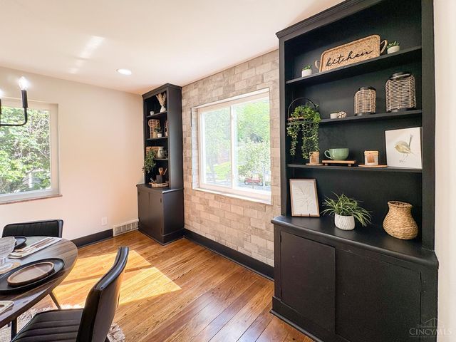 3923 Wess Park Drive, Cincinnati, OH 45217