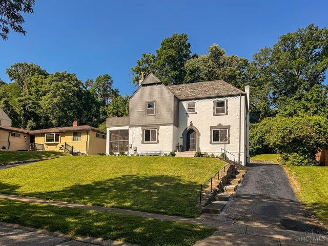 3923 Wess Park Drive, Cincinnati, OH 45217