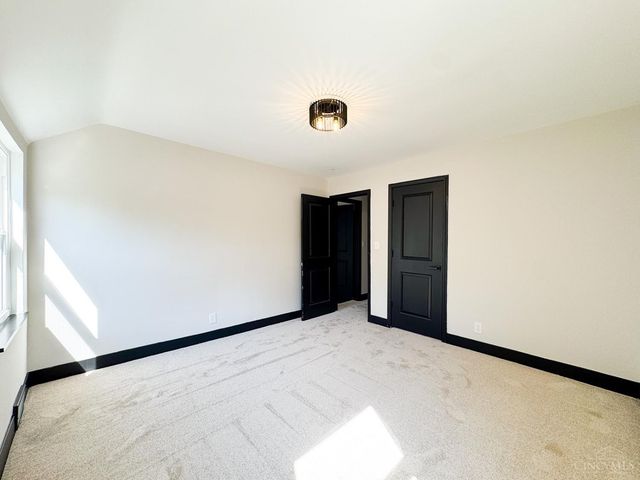 3923 Wess Park Drive, Cincinnati, OH 45217