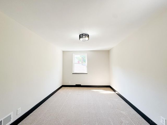 3923 Wess Park Drive, Cincinnati, OH 45217