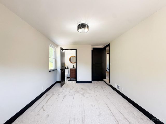 3923 Wess Park Drive, Cincinnati, OH 45217