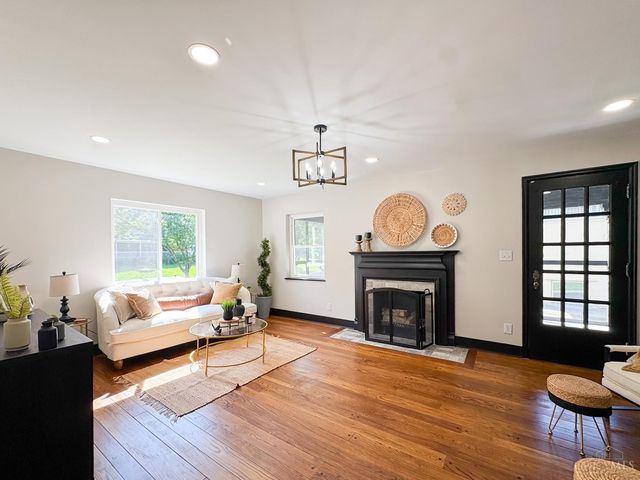 3923 Wess Park Drive, Cincinnati, OH 45217