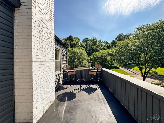 3923 Wess Park Drive, Cincinnati, OH 45217