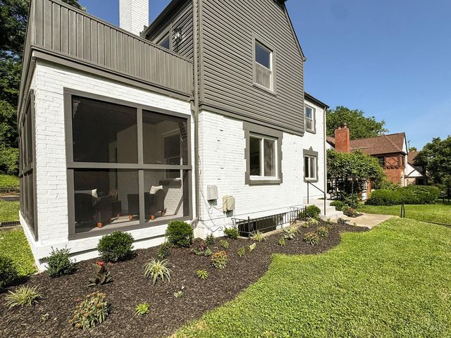 3923 Wess Park Drive, Cincinnati, OH 45217