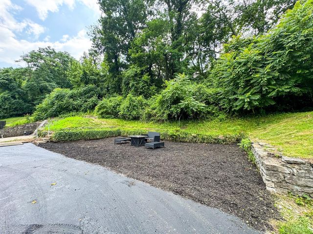 3923 Wess Park Drive, Cincinnati, OH 45217