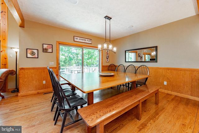 237 GLENDALE RD, Oakland, MD 21550