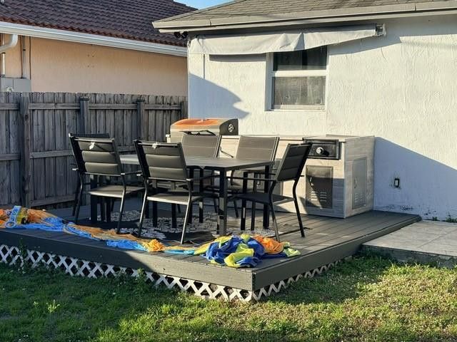 2518 NW 15, Fort Lauderdale, FL 33311