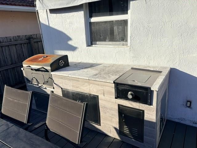 2518 NW 15, Fort Lauderdale, FL 33311