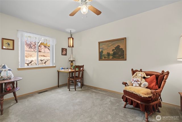 11128 135th Street Ct E, Puyallup, WA 98374