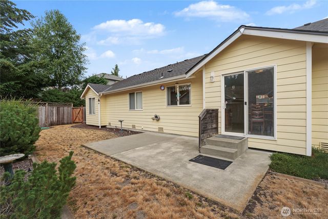 11128 135th Street Ct E, Puyallup, WA 98374