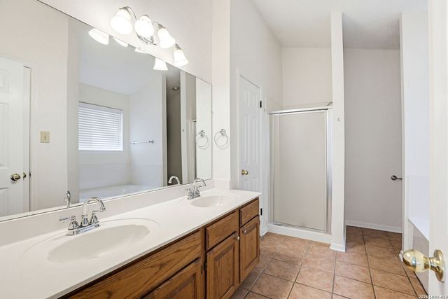 8531 Quail Tree, San Antonio, TX 78250