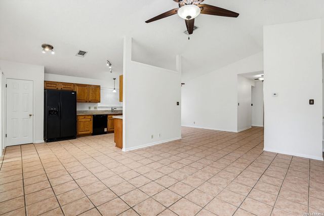 8531 Quail Tree, San Antonio, TX 78250