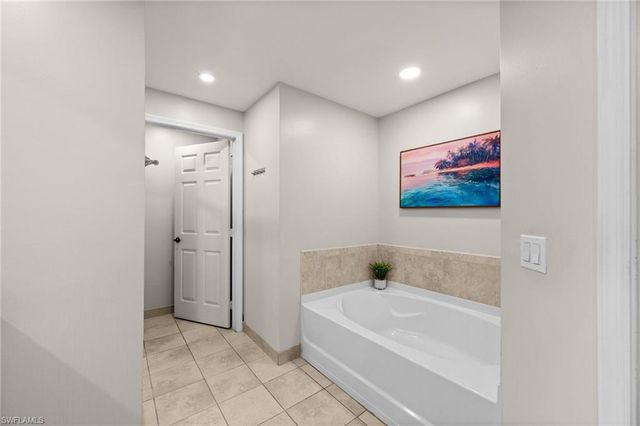 10100 Villagio Palms WAY 202, Estero, FL 33928