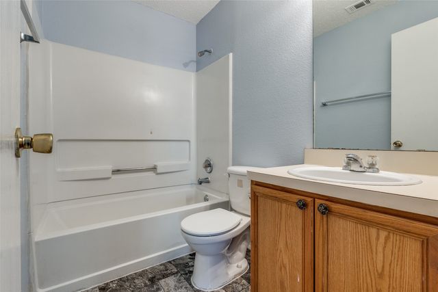 1338 Hardned Lane, Dallas, TX 75217