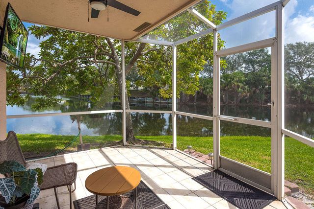 1035 Island Manor Drive, Greenacres, FL 33413