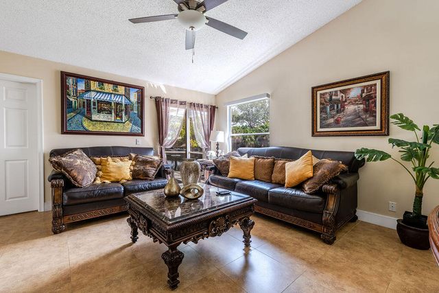 1035 Island Manor Drive, Greenacres, FL 33413