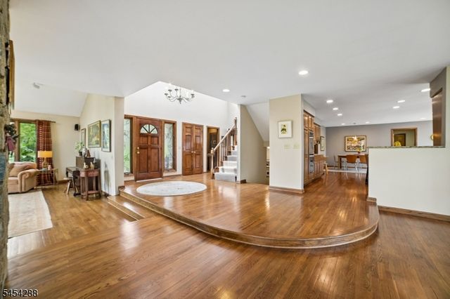 11 Hawthorne Ct, Morris Twp., NJ 07960