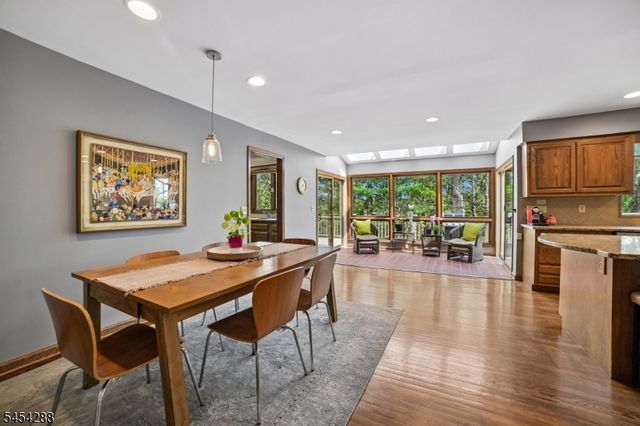 11 Hawthorne Ct, Morris Twp., NJ 07960