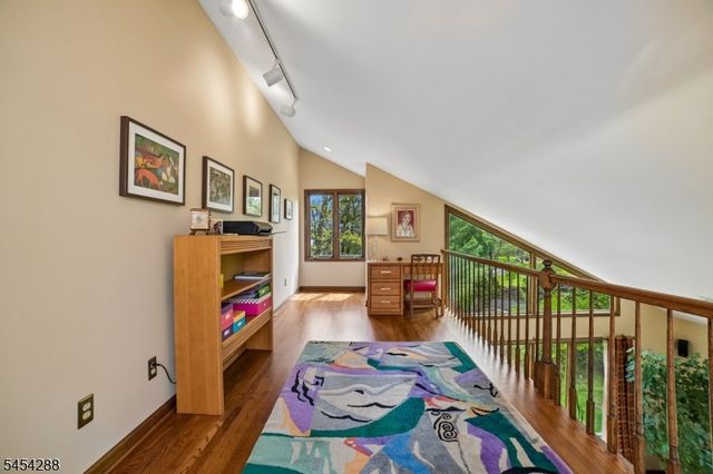 11 Hawthorne Ct, Morris Twp., NJ 07960