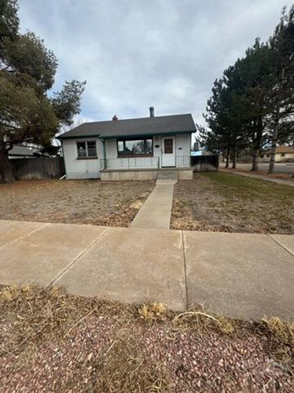 2142 E Orman Ave, Pueblo, CO 81004