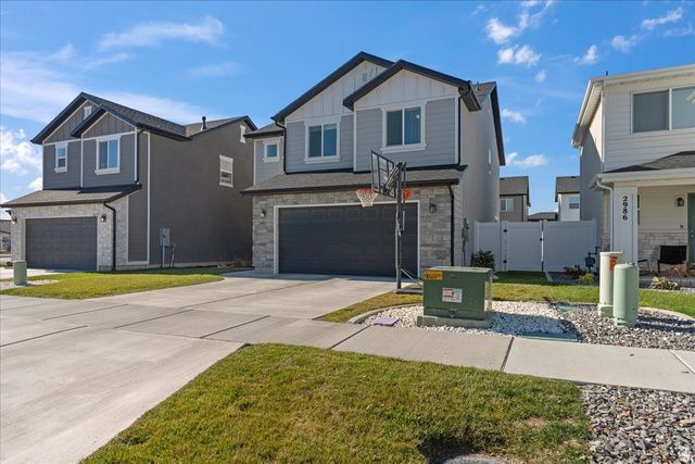 2996 S 2550 W, Syracuse, UT 84075