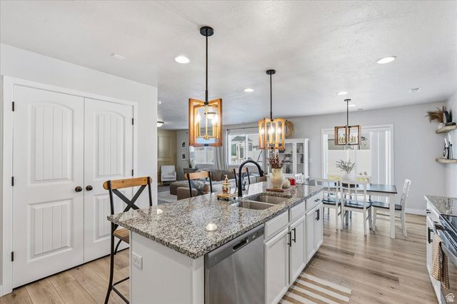 2996 S 2550 W, Syracuse, UT 84075