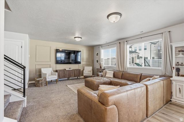 2996 S 2550 W, Syracuse, UT 84075