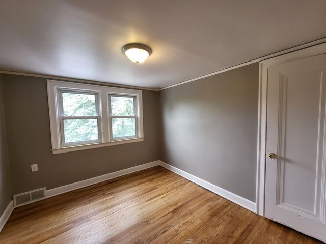 1458 Cicotte Avenue, Lincoln Park City, MI 48146