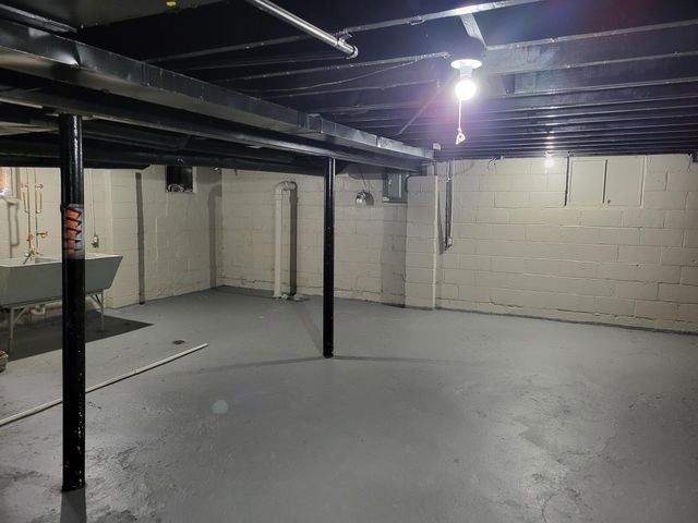 1458 Cicotte Avenue, Lincoln Park City, MI 48146