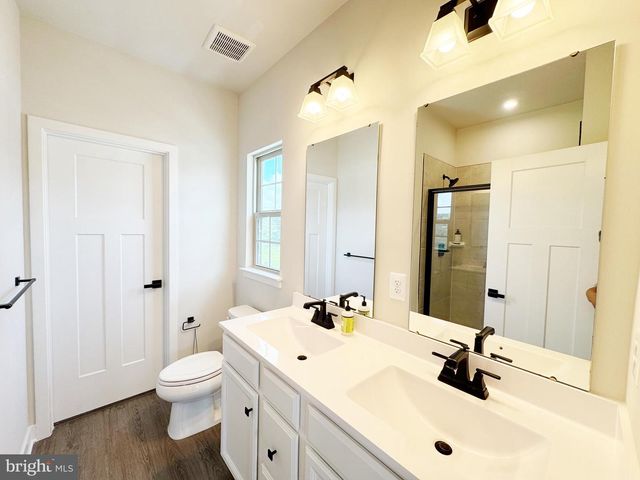 19722 PRESERVATION MEWS, Montgomery Village, MD 20886