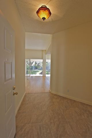160 Lost Bridge Drive, Palm Beach Gardens, FL 33410