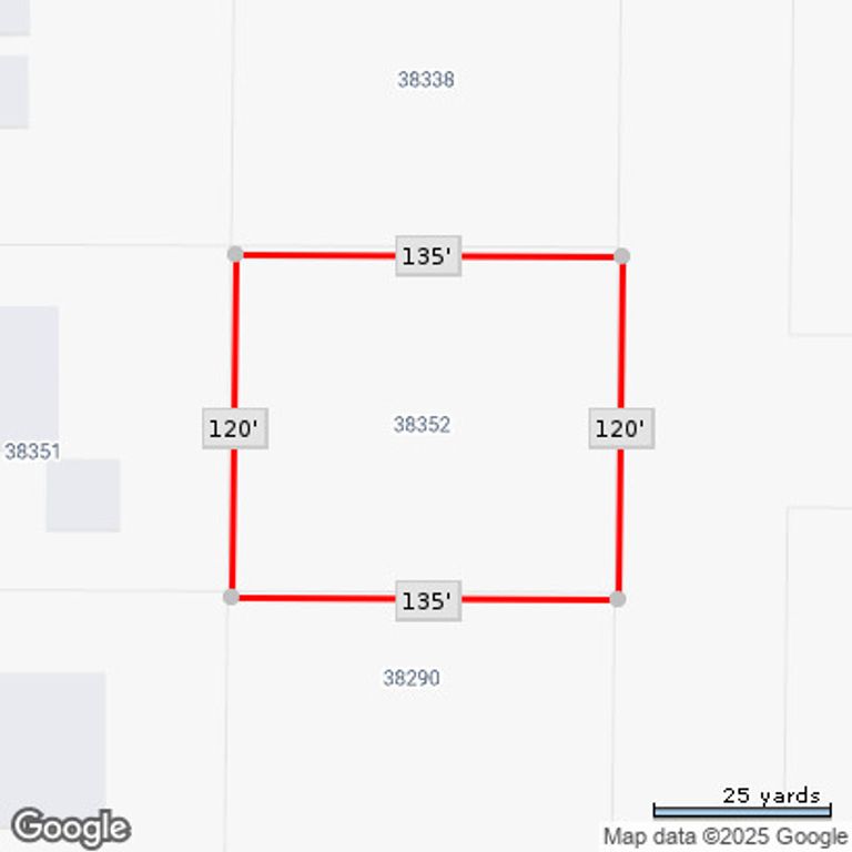 38352 Coolidge Avenue, Beach Park, IL 60087
