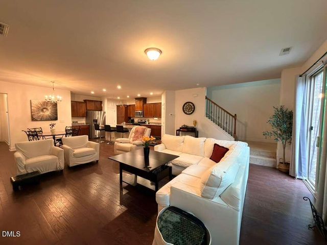735 Lampwick Lane, Cary, NC 27513