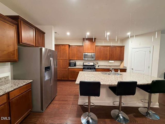 735 Lampwick Lane, Cary, NC 27513