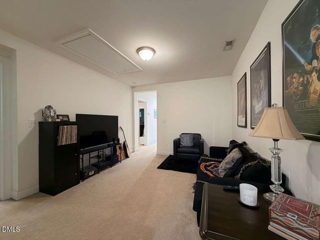 735 Lampwick Lane, Cary, NC 27513
