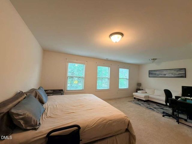 735 Lampwick Lane, Cary, NC 27513