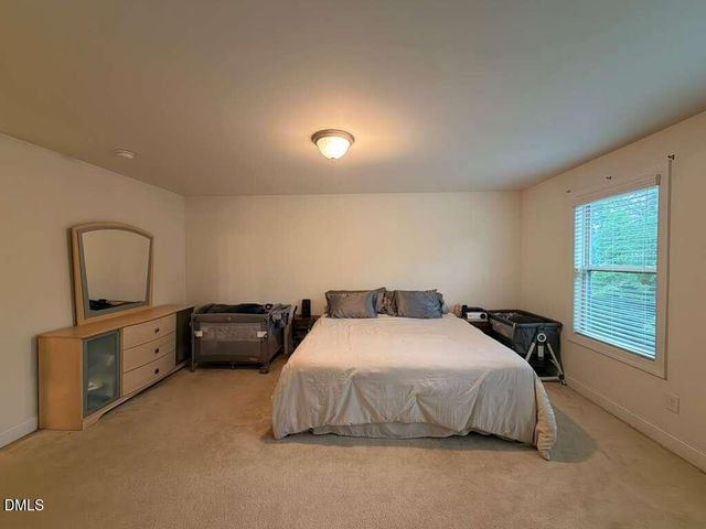 735 Lampwick Lane, Cary, NC 27513